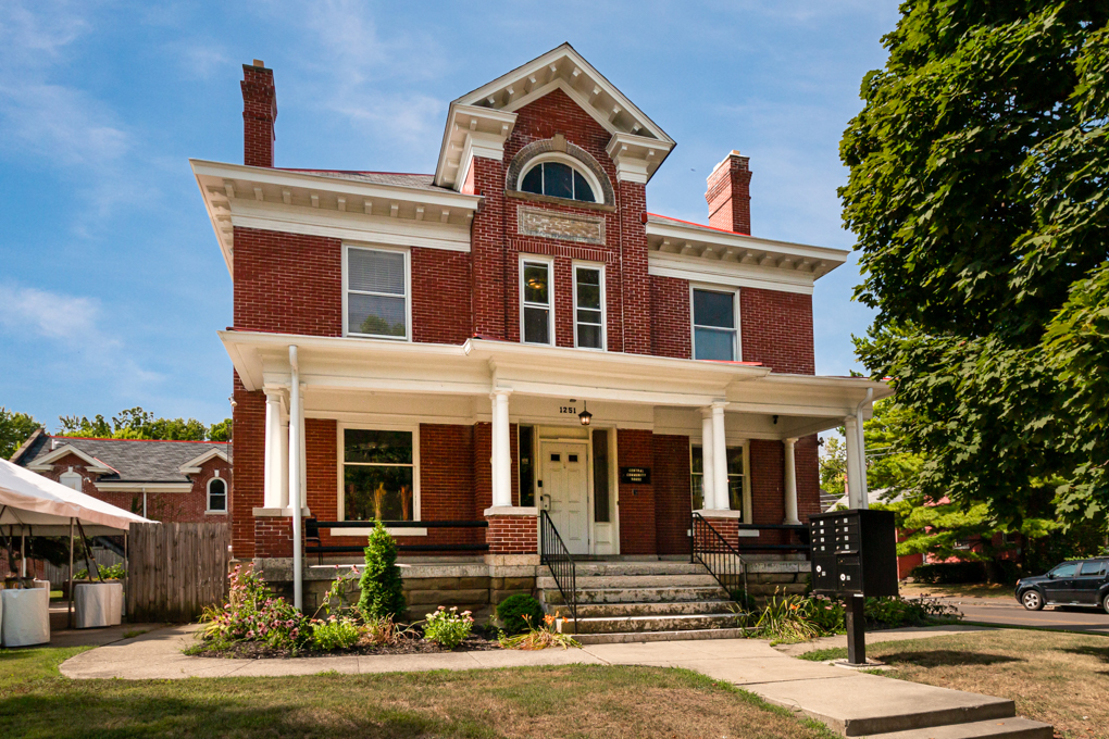 1251 Bryden Rd, Columbus, OH for lease Building Photo- Image 1 of 6