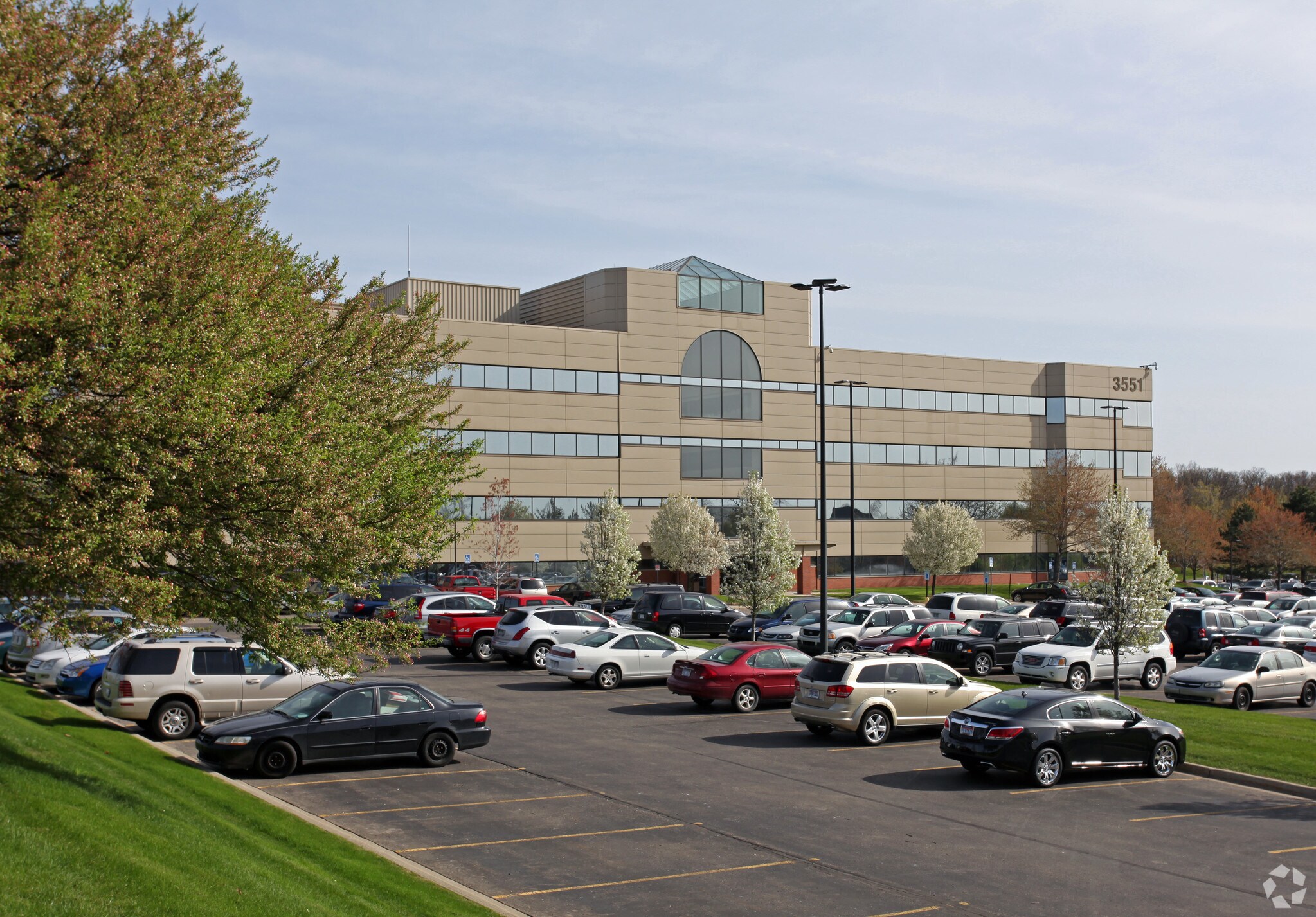 3551 Hamlin Rd, Auburn Hills, MI 48326