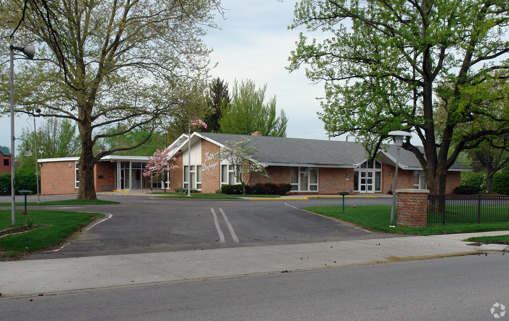 3815 W Sylvania Ave, Toledo, OH for sale Primary Photo- Image 1 of 1