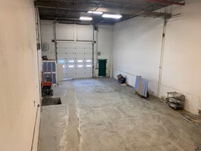 3199 Albany Post Rd, Buchanan, NY for lease Interior Photo- Image 2 of 4