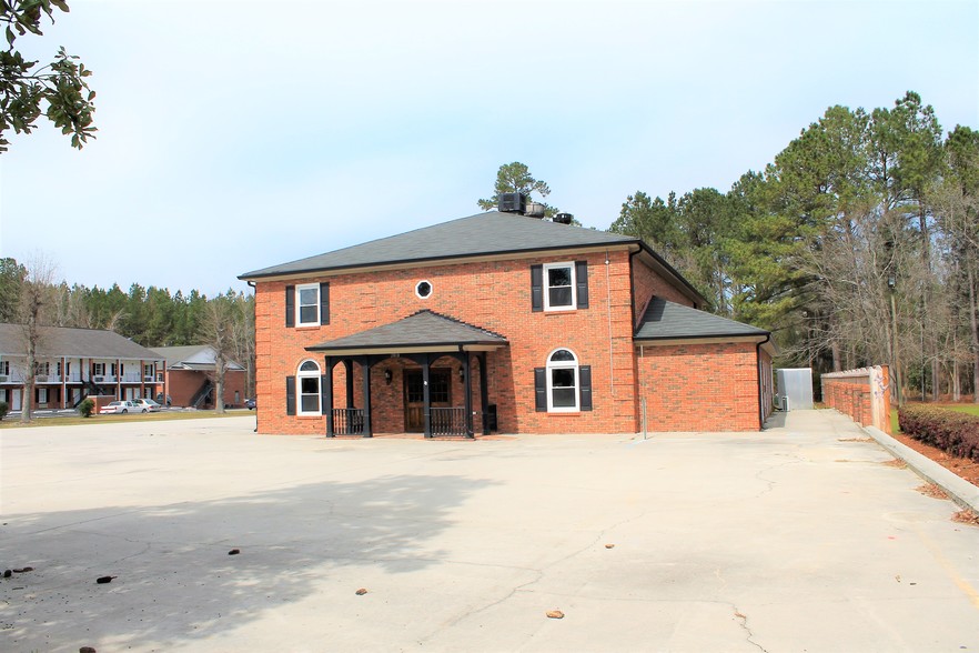 2010 W Dekalb St, Camden, SC for sale - Building Photo - Image 1 of 1