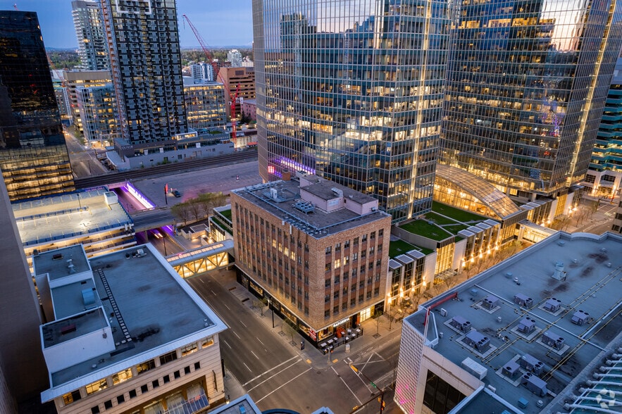 505 8th Ave SW, Calgary, AB for lease - Aerial - Image 2 of 4