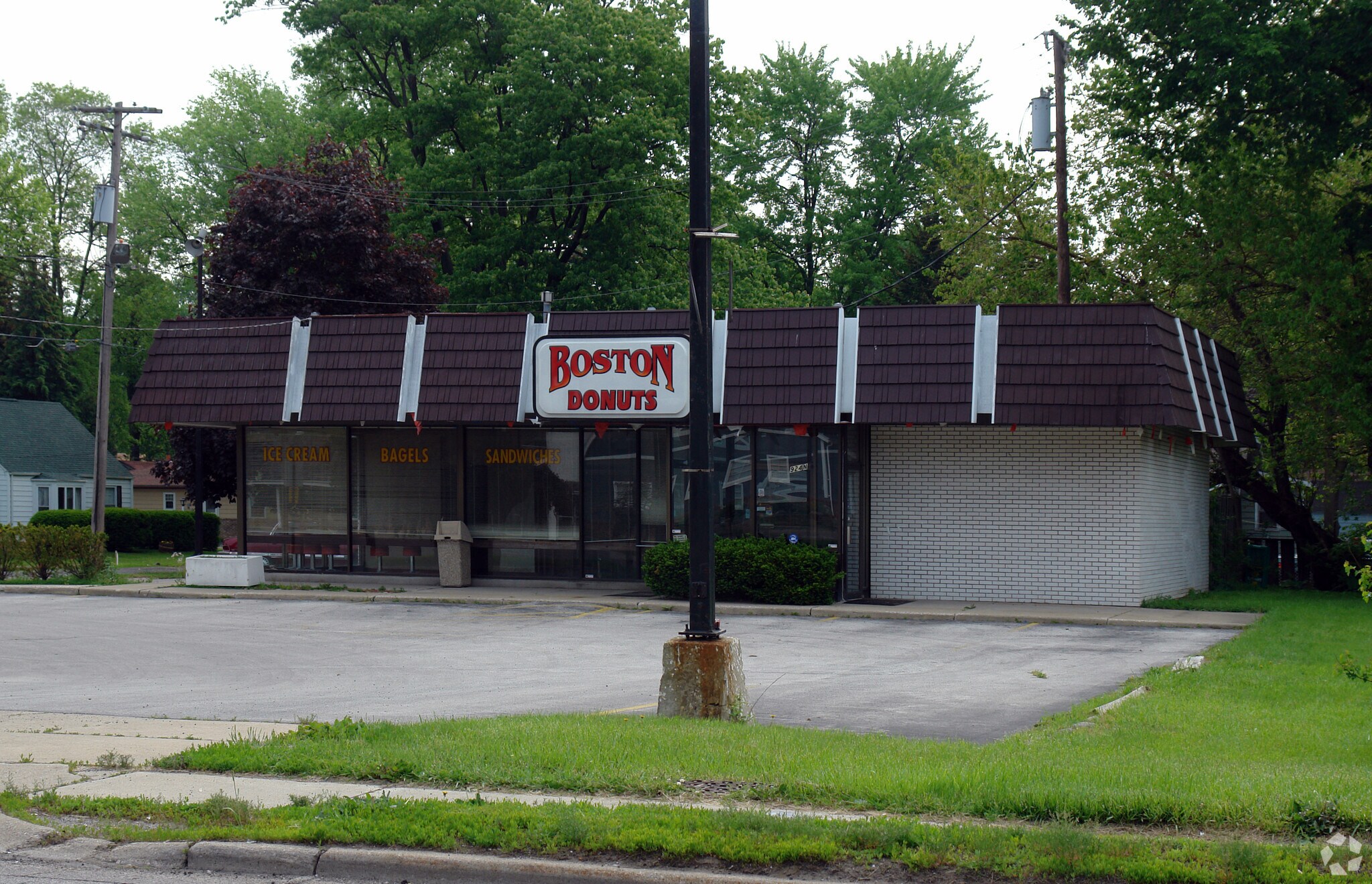 924 N Reynolds Rd, Toledo, OH for sale Primary Photo- Image 1 of 1