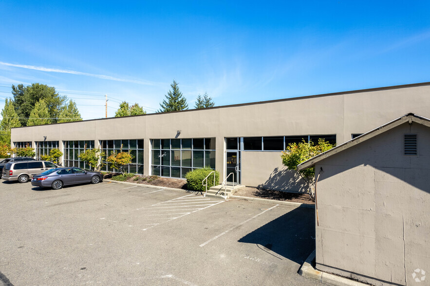 801 SW 16th St, Renton, WA for lease - Building Photo - Image 2 of 37