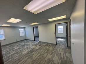 19220 Lorain Rd, Fairview Park, OH for lease Interior Photo- Image 2 of 5