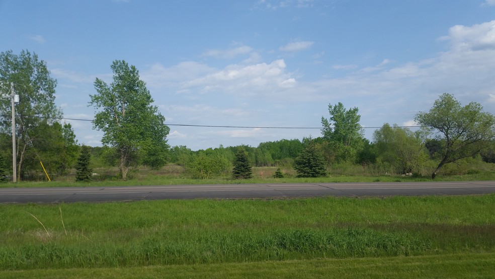 16673 Forest Blvd, Hugo, MN for sale - Primary Photo - Image 1 of 1