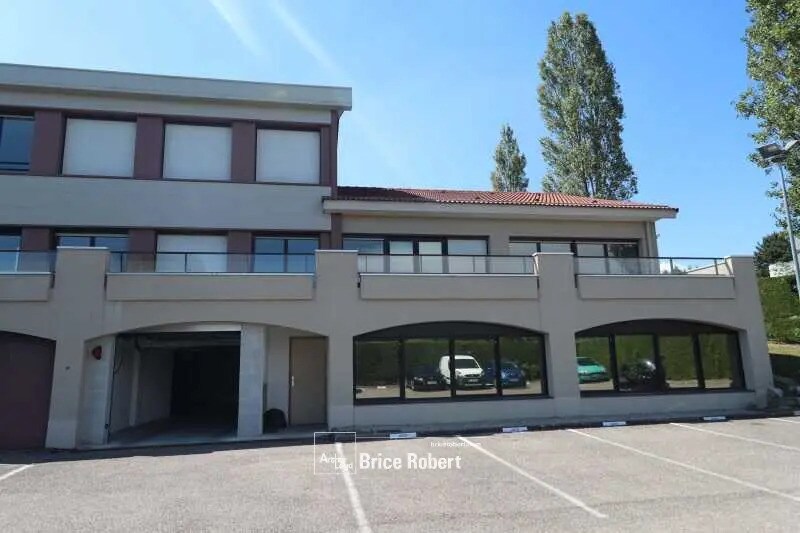 Office in Dardilly for sale Building Photo- Image 1 of 7