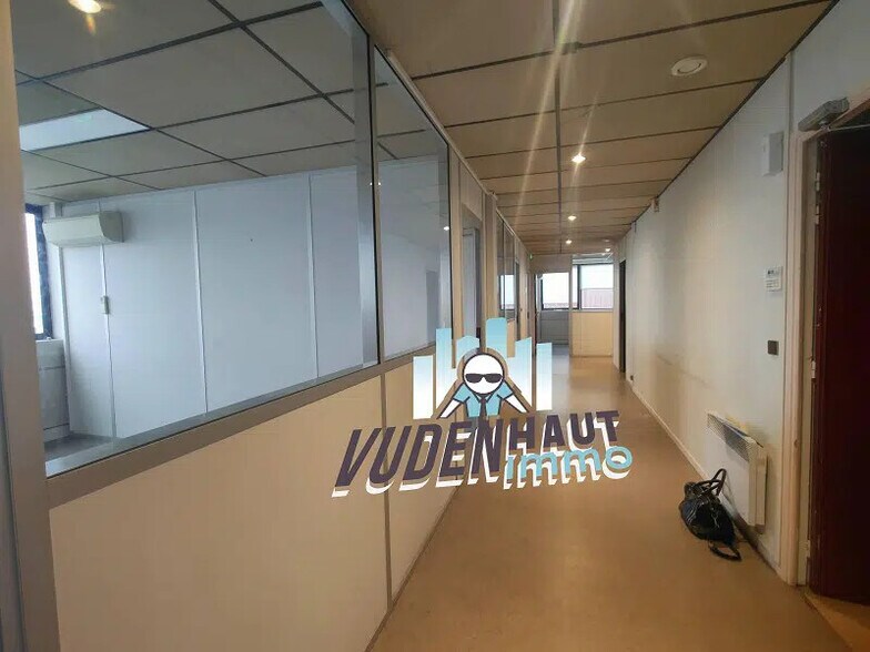 Office in Toulouse for lease - Interior Photo - Image 2 of 17