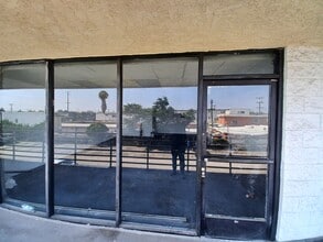 14909 Crenshaw Blvd, Gardena, CA for lease Building Photo- Image 2 of 4