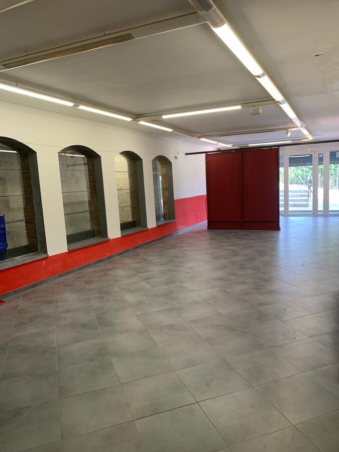 Valls, TAR 43800 -  -  - Interior Photo - Image 1 of 10