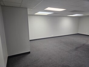 3160 S Valley View Blvd, Las Vegas, NV for lease Interior Photo- Image 2 of 5