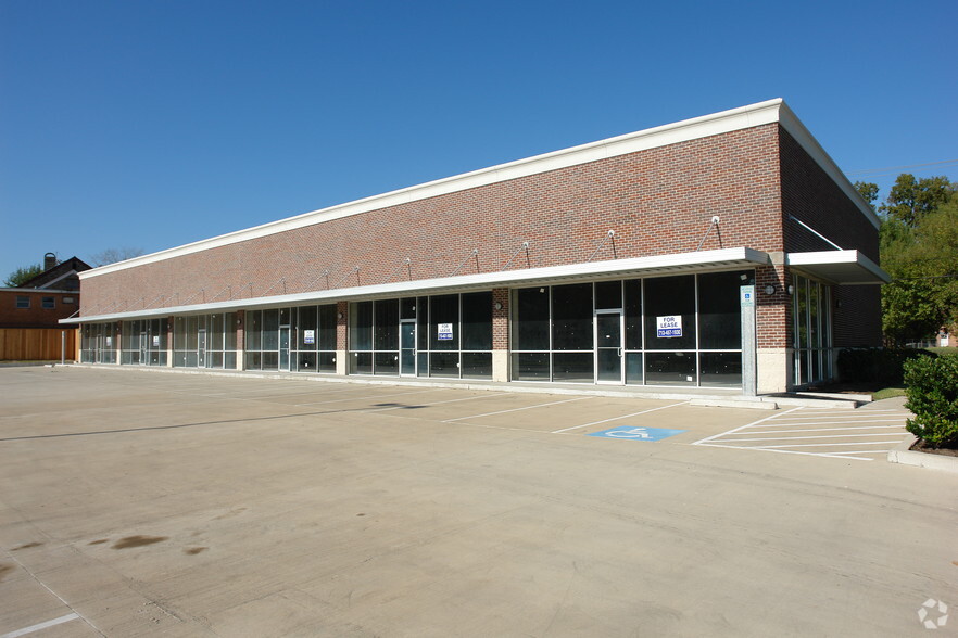 2525 Southmore Blvd, Houston, TX for lease - Building Photo - Image 2 of 4