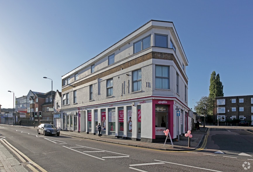 22A-24 Plumstead High St, London for sale - Primary Photo - Image 1 of 2