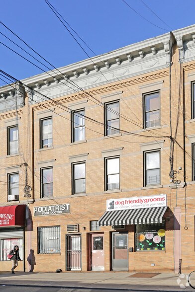 6348 Forest Ave, Ridgewood, NY for sale - Primary Photo - Image 1 of 1
