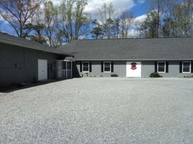 1026 Bandy Mill Rd, Hardy, VA for sale Primary Photo- Image 1 of 1
