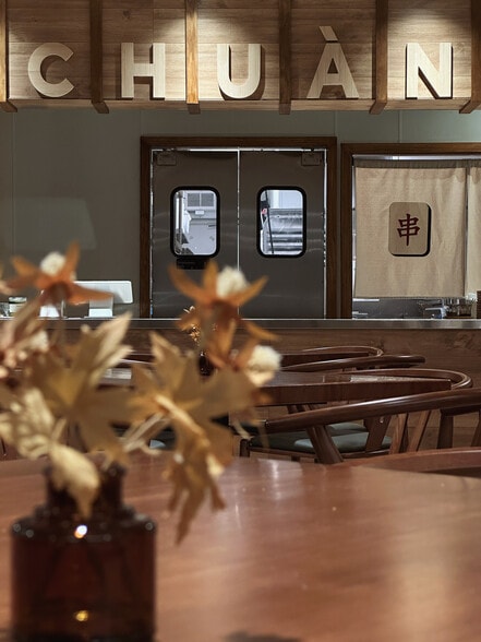 13824 Red Hill Ave, Tustin, CA for lease - Building Photo - Image 3 of 11