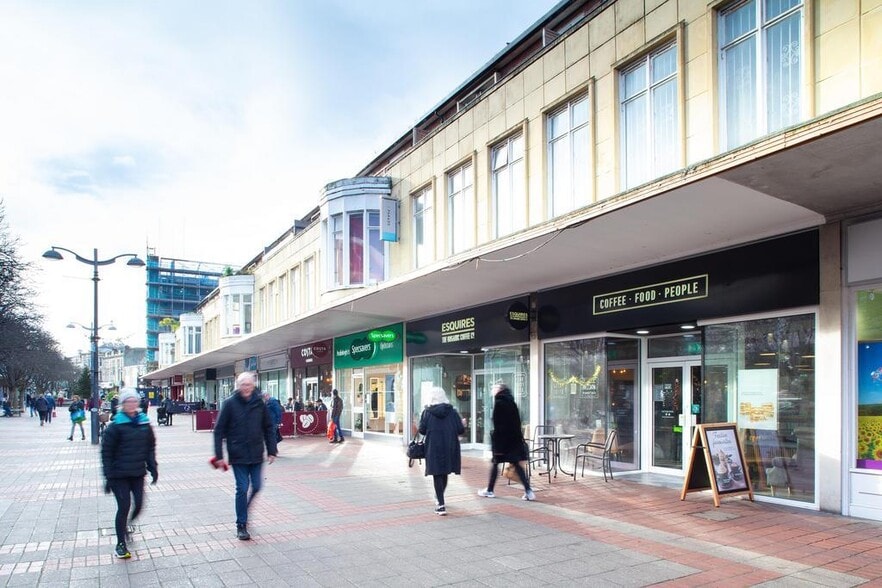 2-42 Palmerston Rd, Southsea for lease - Building Photo - Image 1 of 6