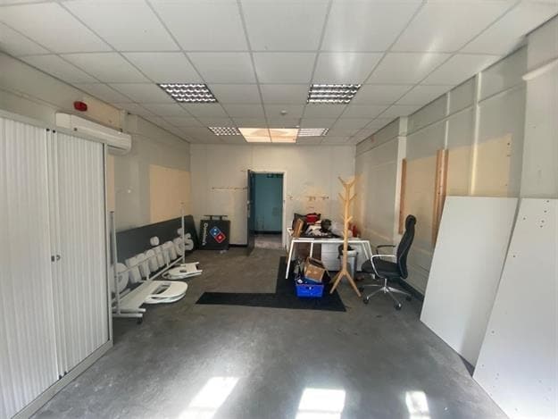 840 Kingstanding Rd, Birmingham for sale - Interior Photo - Image 1 of 1