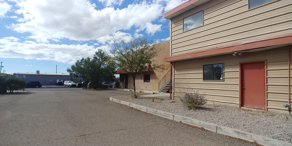 3312 Stanford Dr NE, Albuquerque, NM for lease - Building Photo - Image 2 of 2