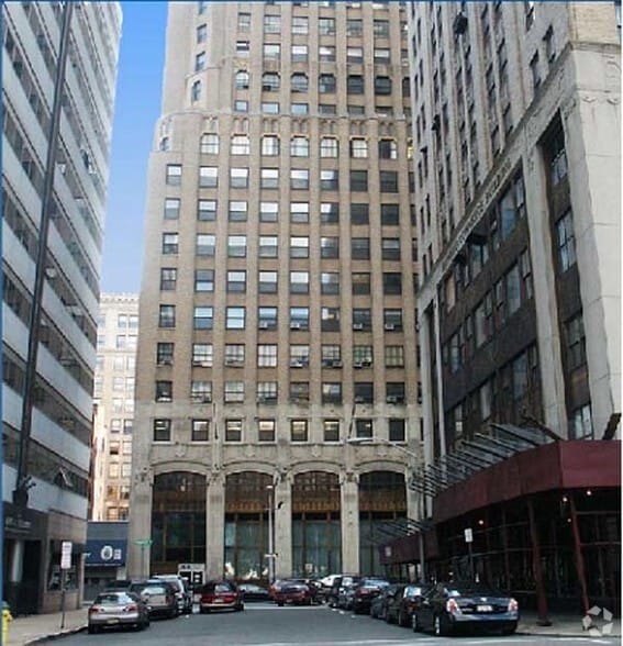24 Commerce St, Newark, NJ for lease - Building Photo - Image 1 of 2