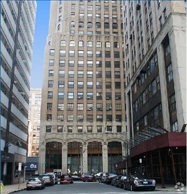 24 Commerce St, Newark, NJ for lease Building Photo- Image 1 of 3