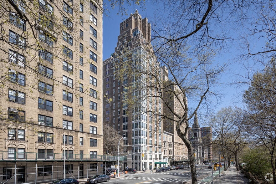 350 Central Park W, New York, NY for sale - Primary Photo - Image 1 of 1