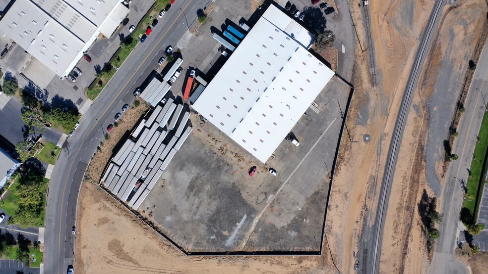 6300 Box Springs Blvd, Riverside, CA for lease - Building Photo - Image 3 of 3