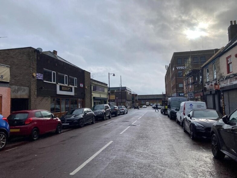 76-78 Church Way, North Shields for sale - Building Photo - Image 2 of 6