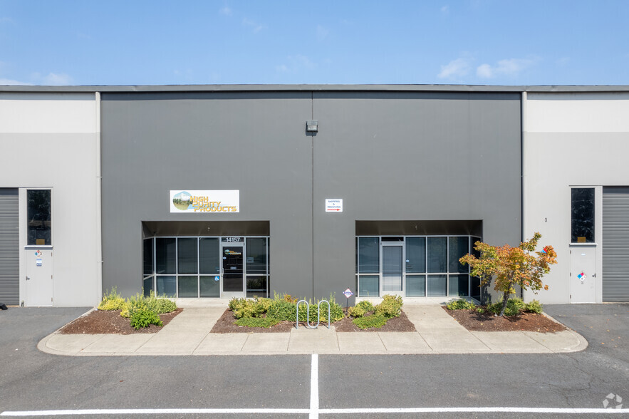 14149-14161 NE Airport Way, Portland, OR for lease - Building Photo - Image 2 of 7