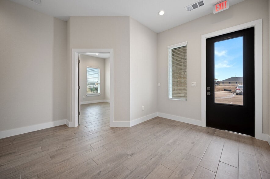 2951 FM 1460, Georgetown, TX for lease - Building Photo - Image 3 of 27