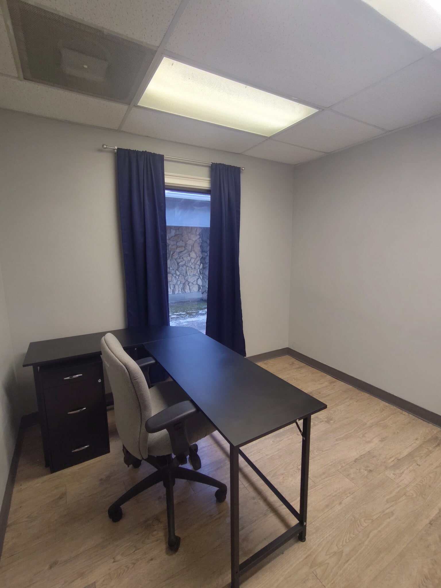 2523 Roosevelt Hwy, College Park, GA for lease Building Photo- Image 1 of 2