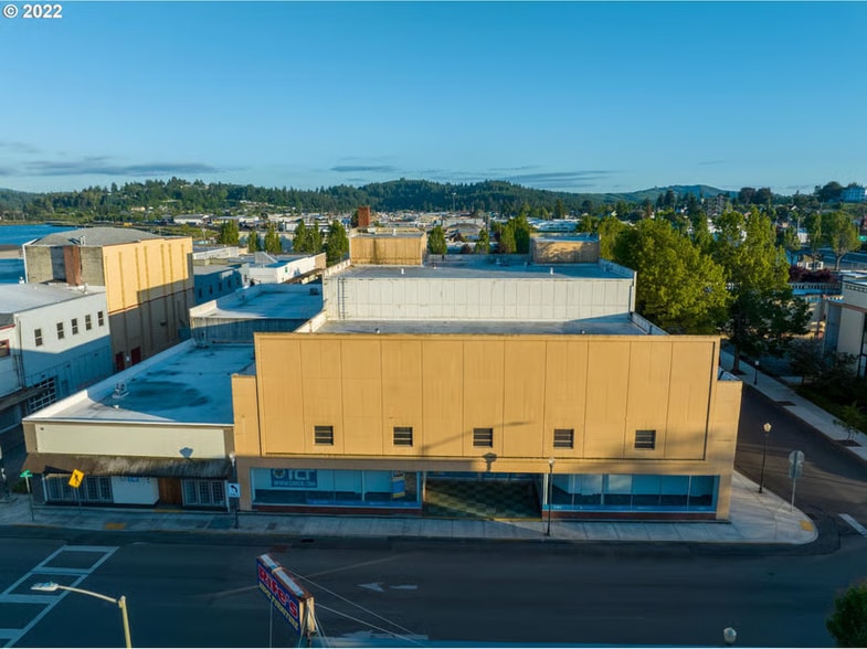 181 Anderson Ave, Coos Bay, OR for sale - Building Photo - Image 3 of 68