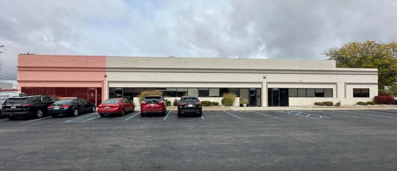 N8W22520 Johnson Dr, Waukesha, WI for sale Primary Photo- Image 1 of 14