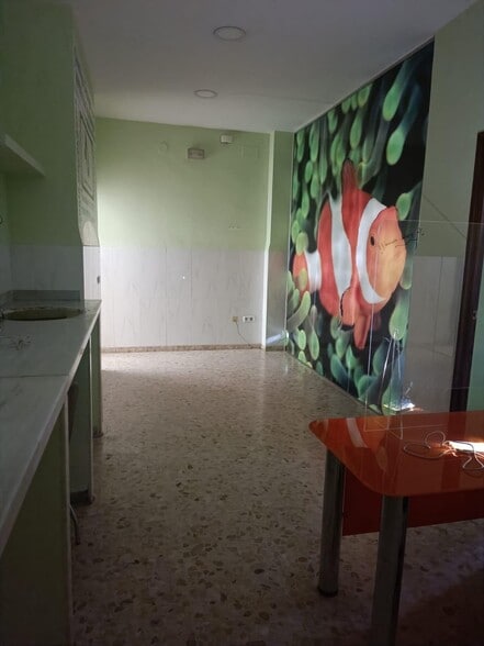 Retail in Córdoba, Córdoba for lease - Building Photo - Image 2 of 7