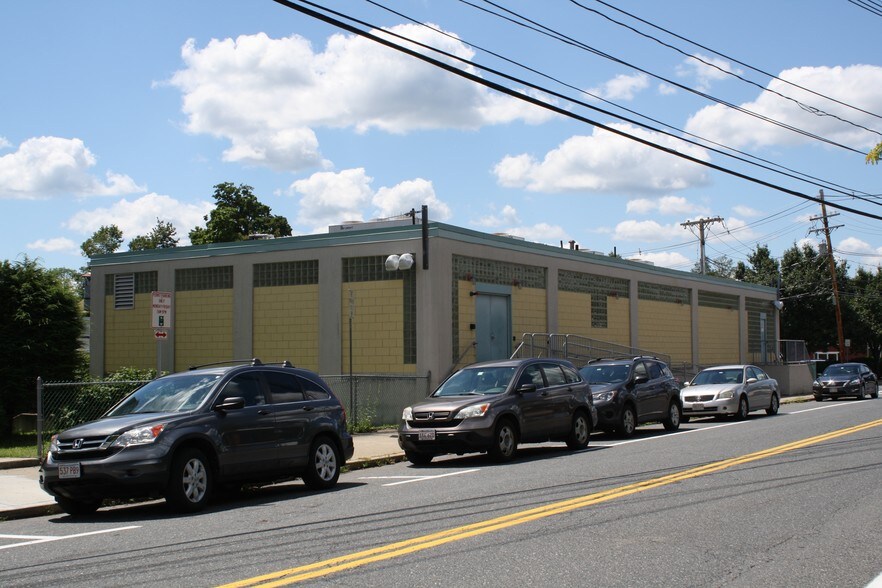 44 Middlesex Ave, Natick, MA for sale - Building Photo - Image 1 of 1