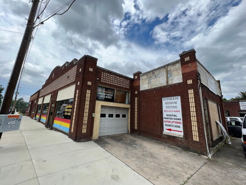 221 Parkway, Sevierville, TN for lease - Building Photo - Image 2 of 7