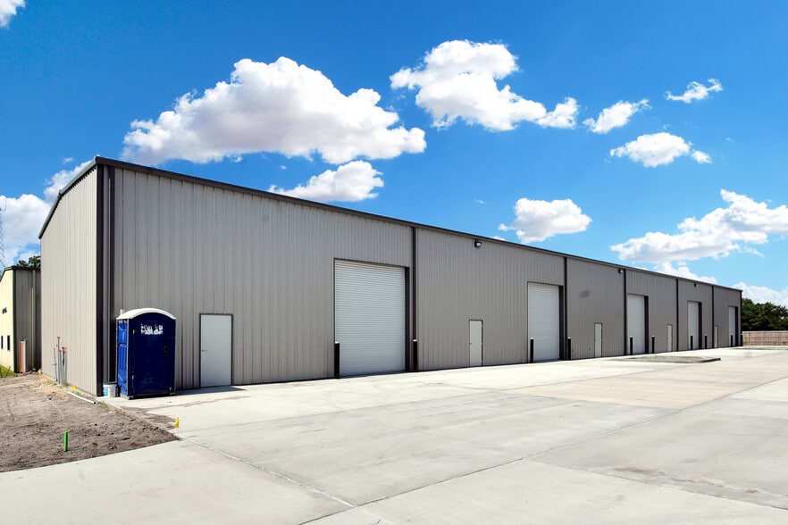 4945 Crescent Technical Ct, Saint Augustine, FL for lease - Building Photo - Image 1 of 10