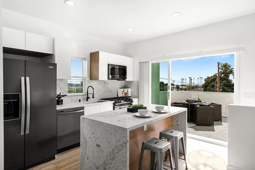 4959 Jumano Ave, San Diego, CA for sale - Building Photo - Image 3 of 24