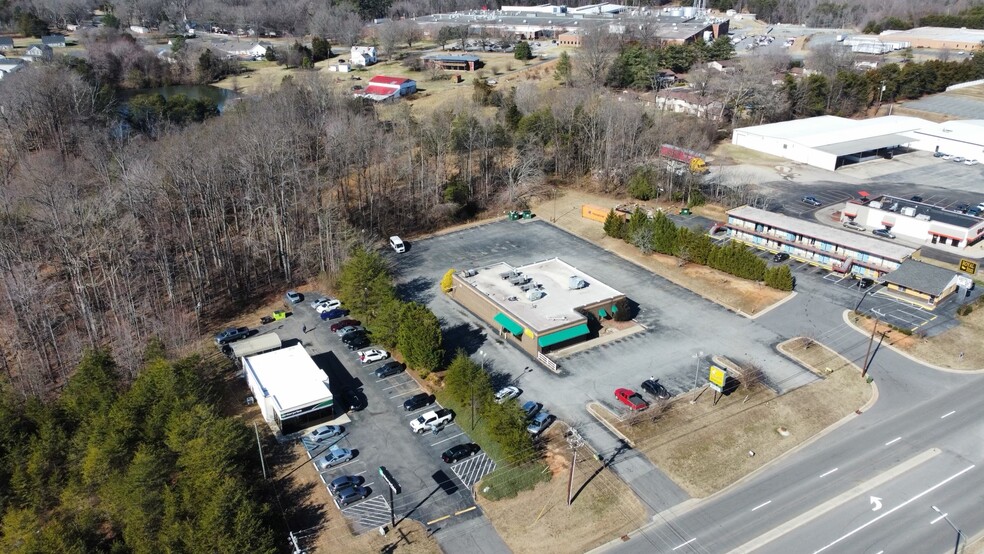 1629 Freeway Dr, Reidsville, NC for sale - Aerial - Image 3 of 6