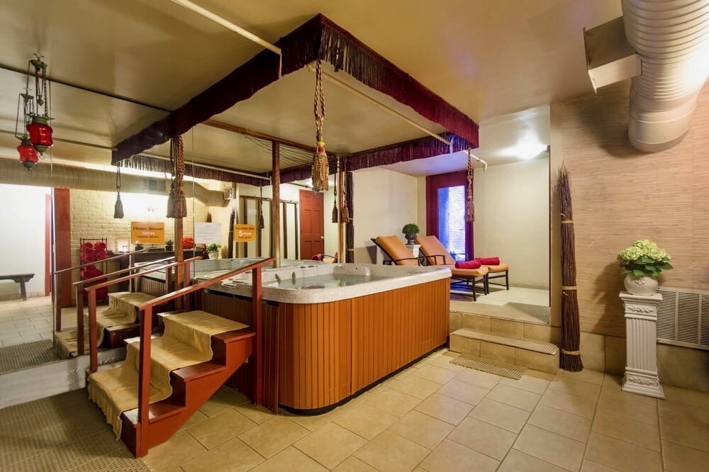 122 E 25th St, New York, NY for sale Interior Photo- Image 1 of 1