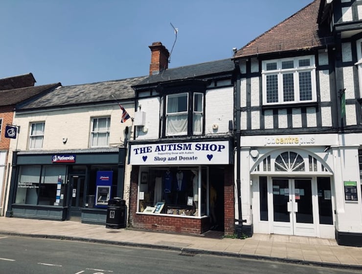 37 Wood St, Stratford Upon Avon for sale Primary Photo- Image 1 of 1