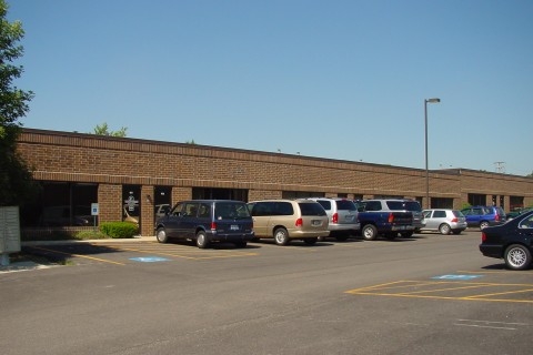 1000 Brown St, Wauconda, IL for lease - Primary Photo - Image 1 of 7