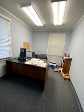 125 W Seneca St, Manlius, NY for lease Interior Photo- Image 2 of 8