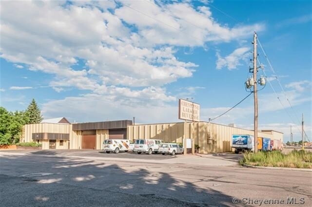 1133 W 27th St, Cheyenne, WY for sale Primary Photo- Image 1 of 1