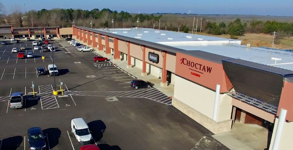 1400 SE Washington St, Idabel, OK for lease - Building Photo - Image 1 of 6