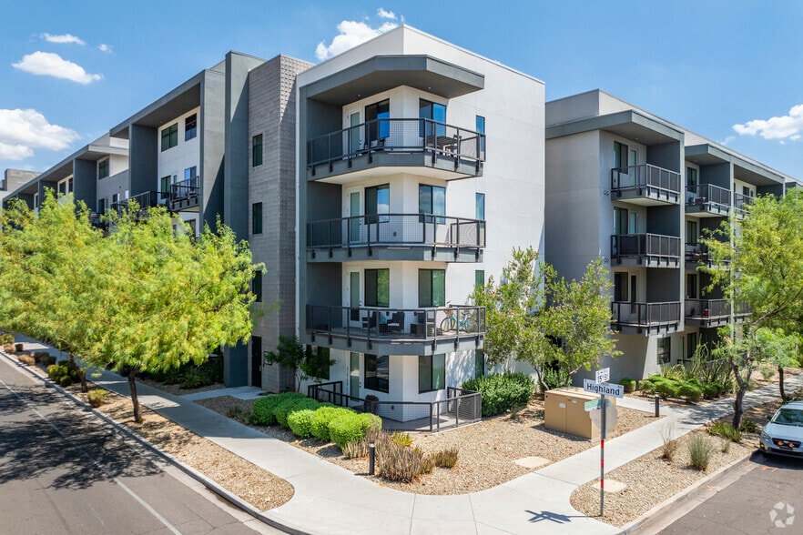 4626 N 16th St, Phoenix, AZ for sale - Primary Photo - Image 1 of 1