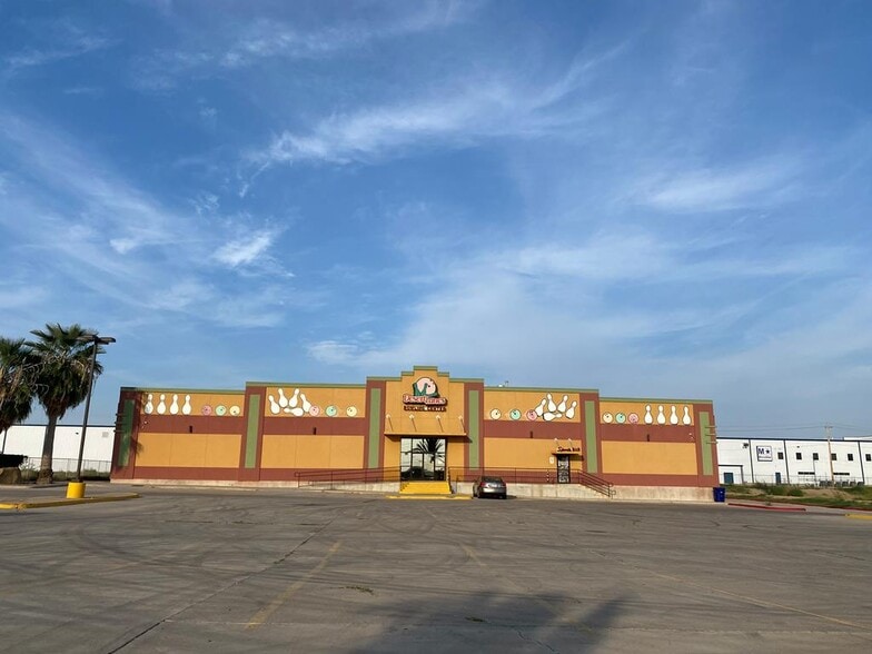 3515 El Indio Hwy, Eagle Pass, TX for sale - Building Photo - Image 1 of 1