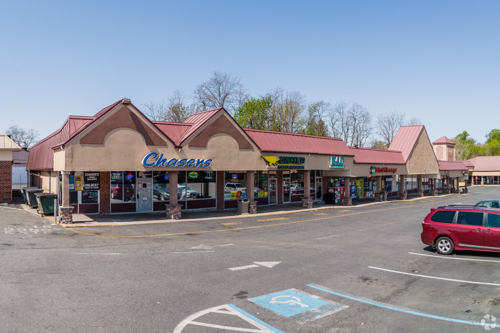 1800 Delmar Dr, Folcroft, PA 19032 Delcroft Shopping Center