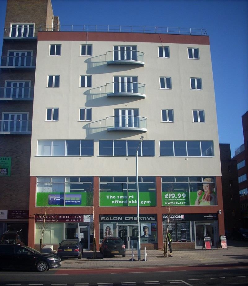 Market St, Bracknell for sale Primary Photo- Image 1 of 1