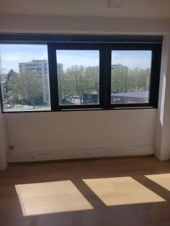 Office in Perpignan for sale - Interior Photo - Image 2 of 4